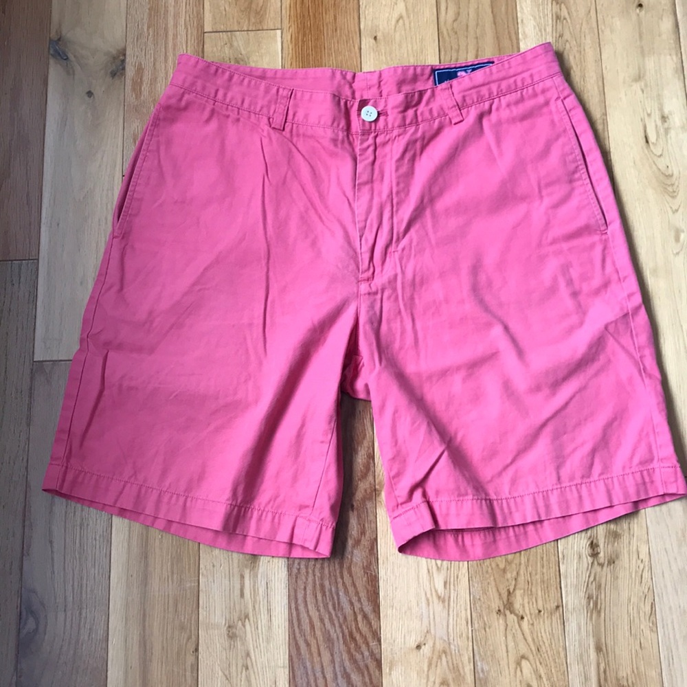 Vineyard Vines club shorts